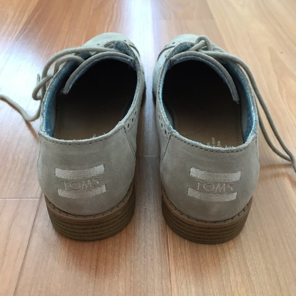 TOMS Brogue Desert Taupe Suede/Wool Kiltie Oxford - Picture 6 of 8